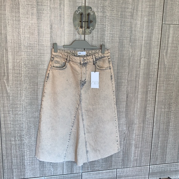 Zara Denim Midi Skirt - Picture 6 of 14